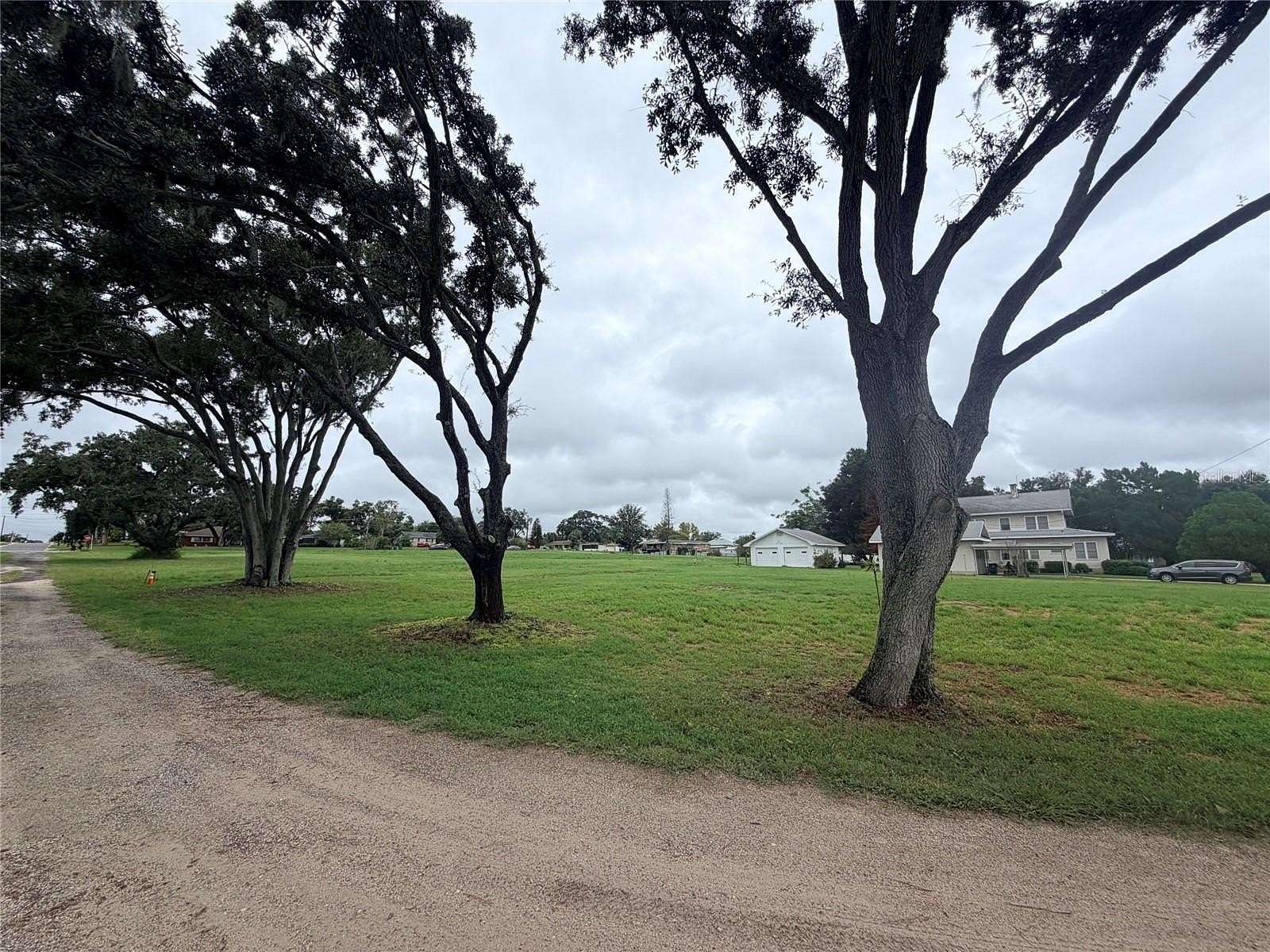 0.39 Acres of Residential Land for Sale in Lake Alfred, Florida