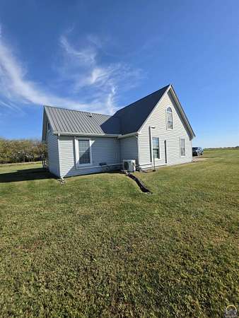 9 Acres of Land with Home for Sale in Burlingame, Kansas