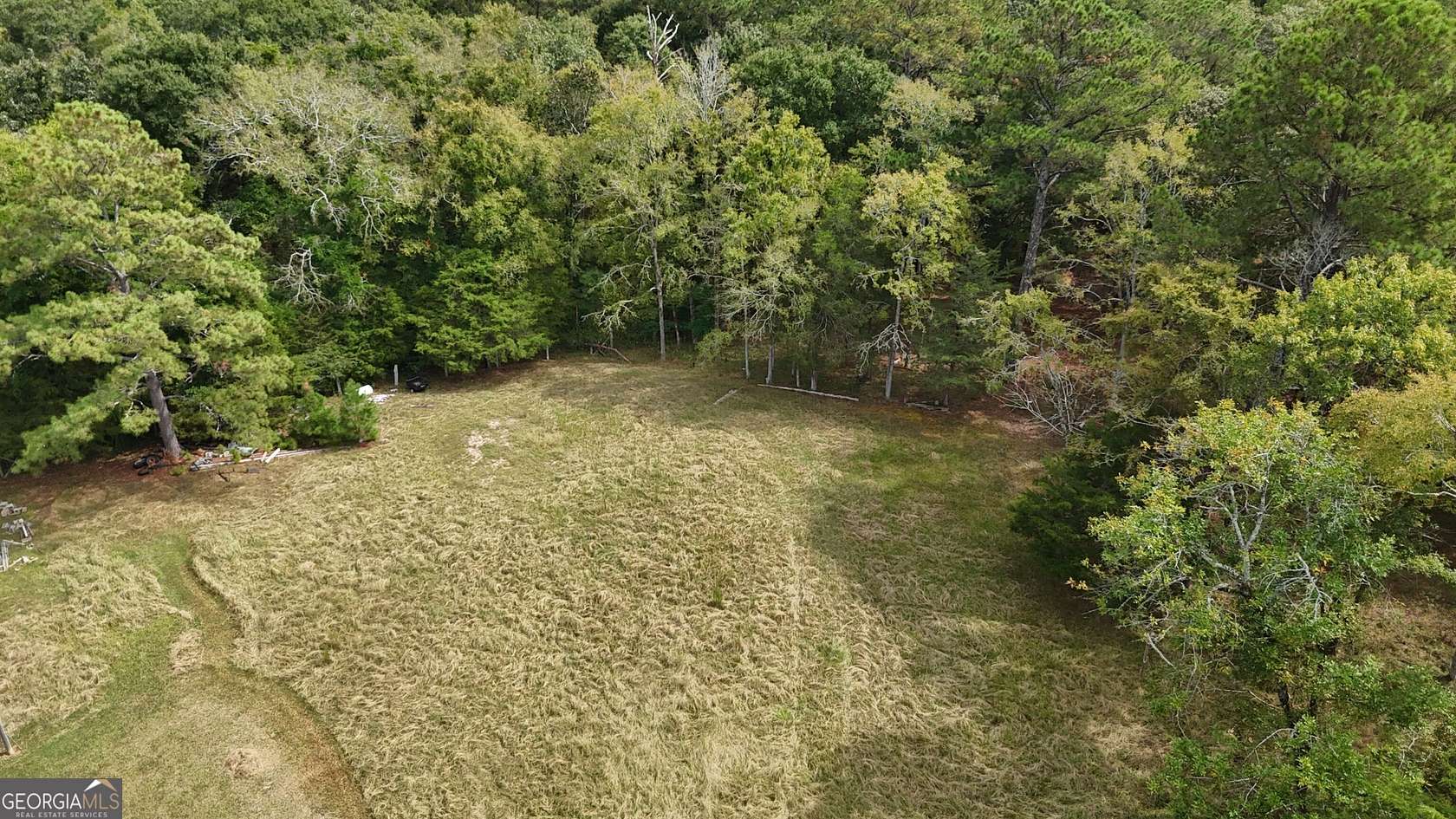 2.57 Acres of Land for Sale in Dewy Rose, Georgia