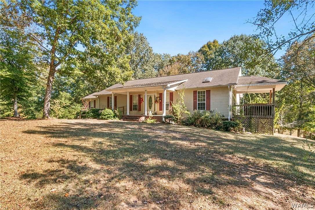 29 Acres of Agricultural Land with Home for Sale in Eldridge, Alabama