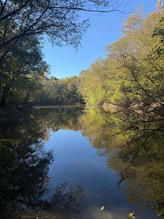 17 Acres of Recreational Land for Sale in Poplar Bluff, Missouri