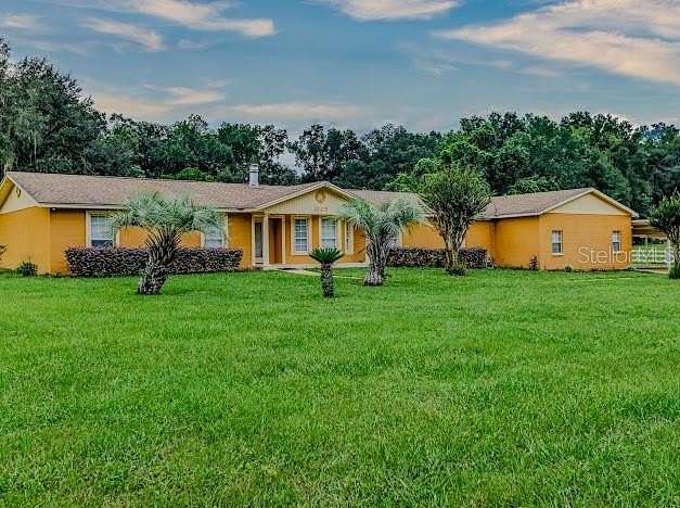 2 Acres of Land with Home for Sale in Gainesville, Florida