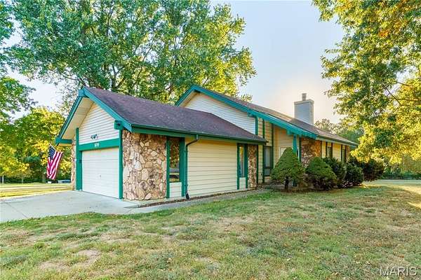 1.6 Acres of Land with Home for Sale in Weldon Spring, Missouri