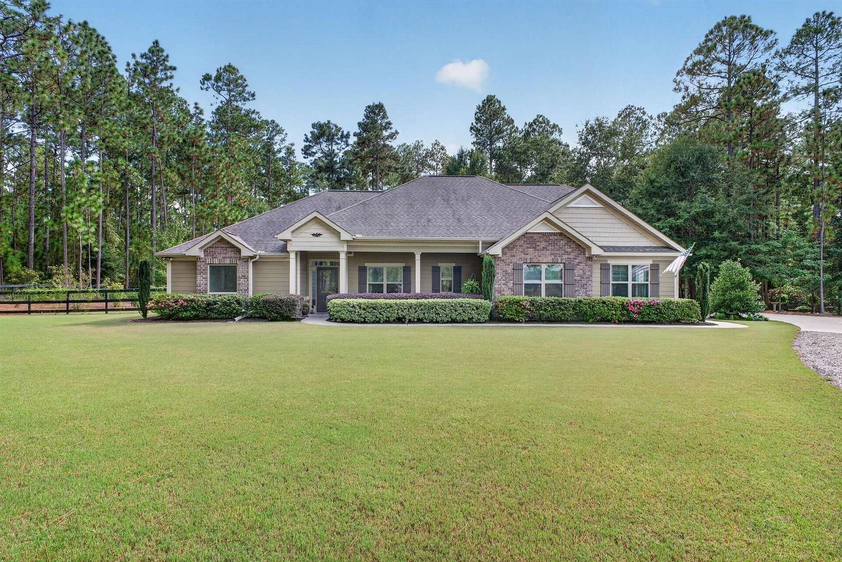4 Acres of Land with Home for Sale in Aiken, South Carolina