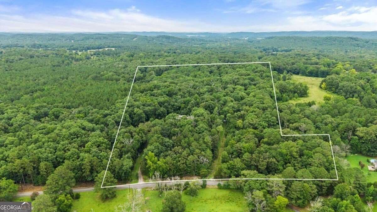28.8 Acres of Land with Home for Sale in Rome, Georgia