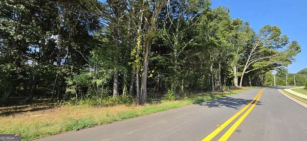 6.46 Acres of Residential Land for Sale in Hoschton, Georgia