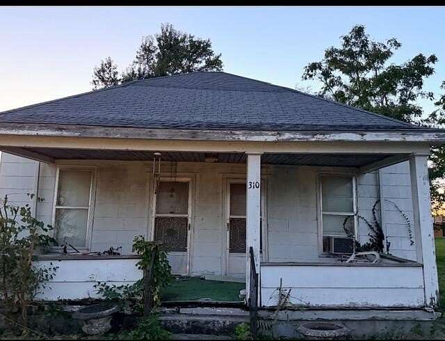 Residential Land for Sale in Slater, Missouri