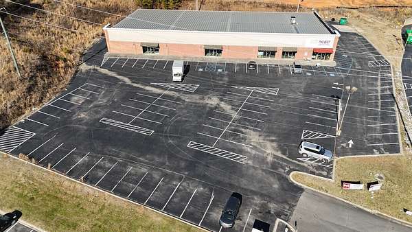 3 Acres of Improved Mixed-Use Land for Sale in LaFayette, Georgia