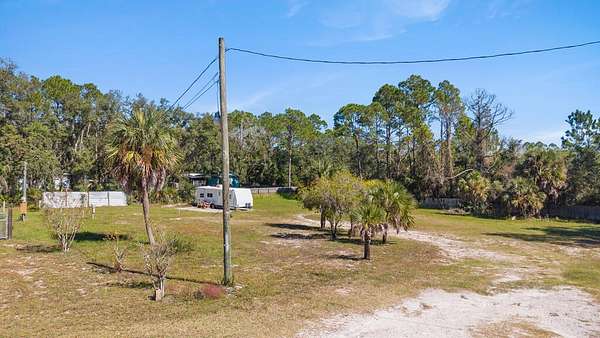0.5 Acres of Residential Land for Sale in Steinhatchee, Florida