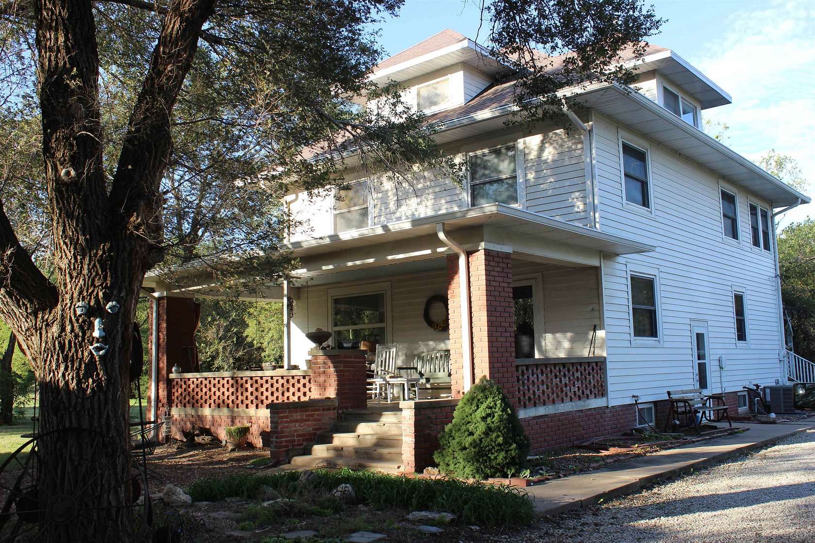11.5 Acres of Land with Home for Sale in Falun, Kansas