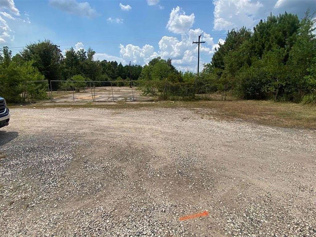 4 Acres of Commercial Land for Sale in Lake Charles, Louisiana