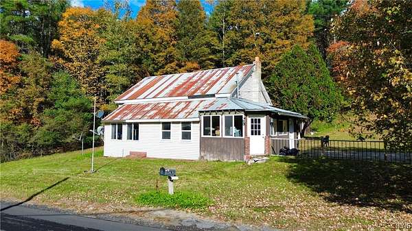 3.2 Acres of Land with Home for Sale in Salisbury Center, New York