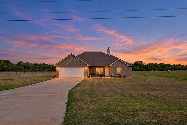 4.33 Acres of Land with Home for Sale in Stephenville, Texas