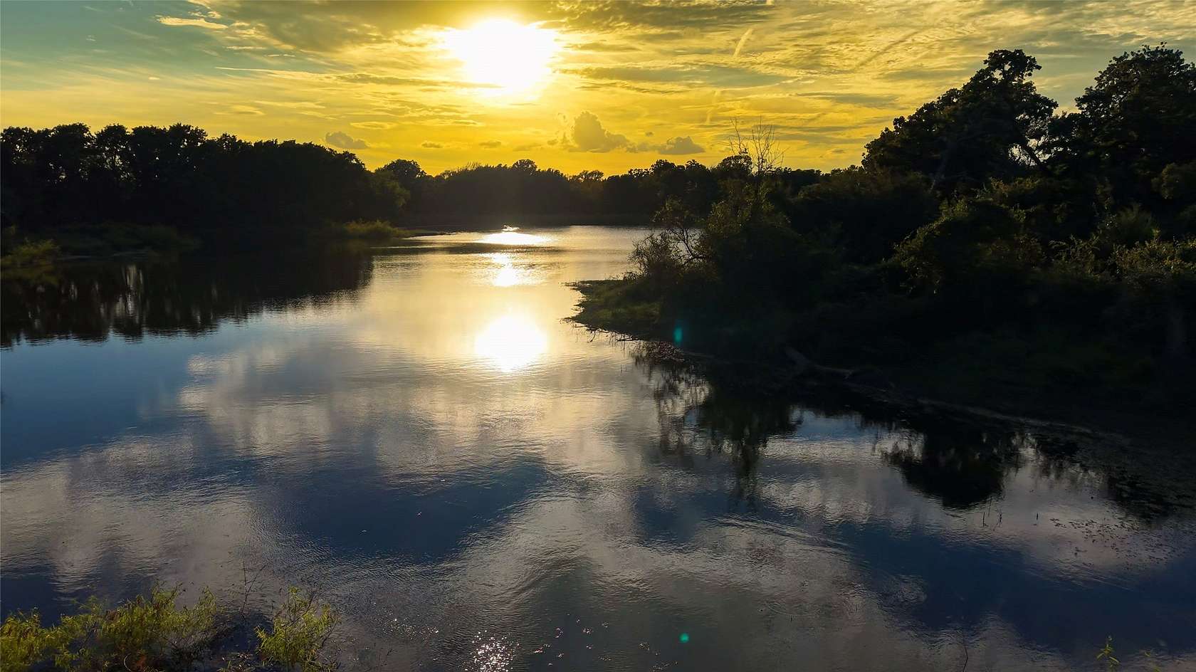 405 Acres of Improved Land for Sale in Itasca, Texas