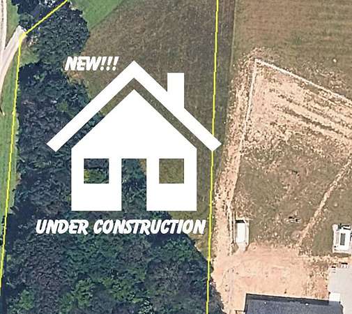 2.88 Acres of Land with Home for Sale in Tullahoma, Tennessee