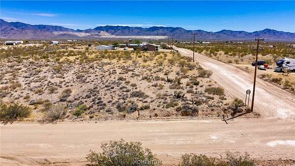 1 Acre of Residential Land for Sale in Golden Valley, Arizona