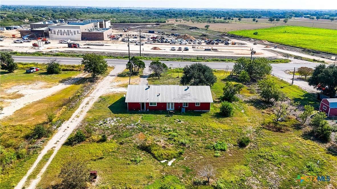 8.33 Acres of Improved Mixed-Use Land for Sale in New Braunfels, Texas