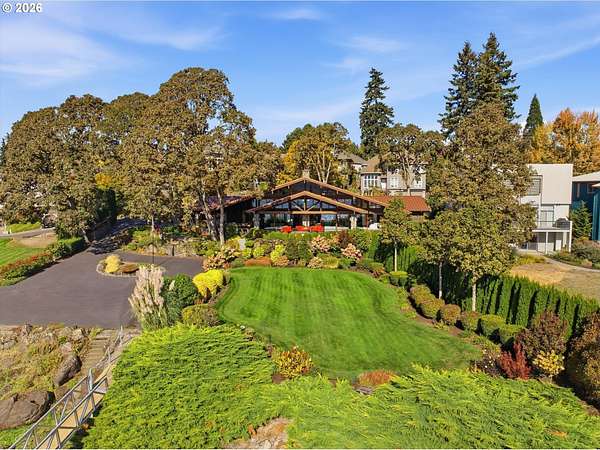 1.53 Acres of Land with Home for Sale in Vancouver, Washington