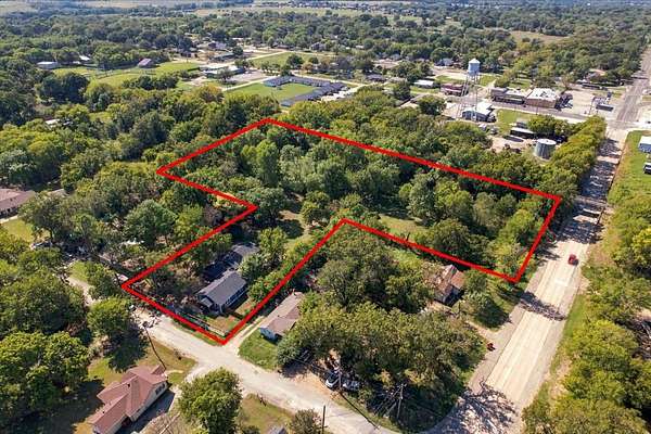 1.78 Acres of Land with Home for Sale in Bells, Texas