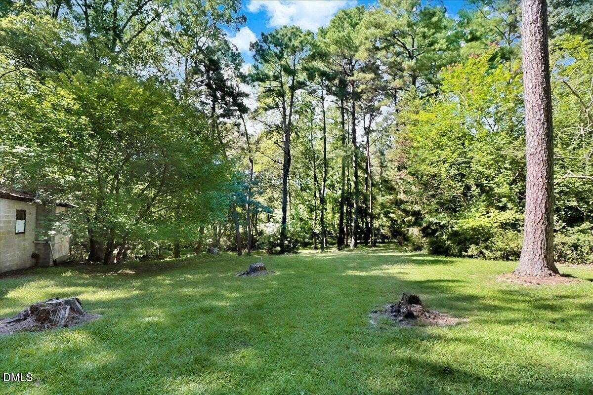 7 Acres of Land for Sale in Clayton, North Carolina