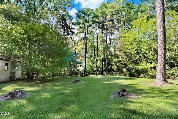 7 Acres of Land for Sale in Clayton, North Carolina