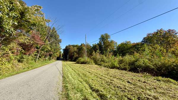 9 Acres of Residential Land for Sale in Chillicothe, Ohio