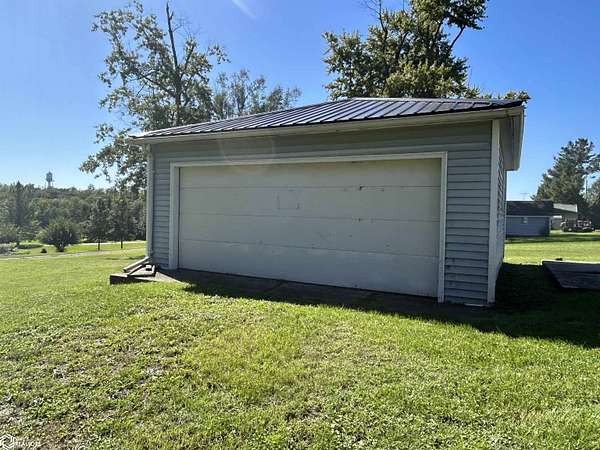 Land for Sale in What Cheer, Iowa