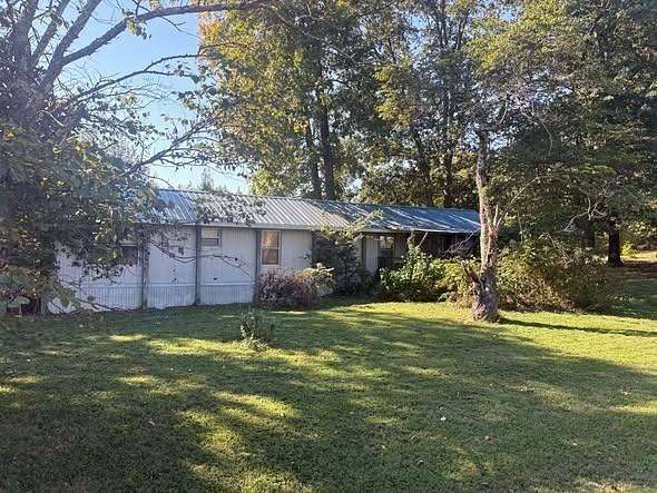 2 Acres of Land with Home for Sale in Greensburg, Kentucky