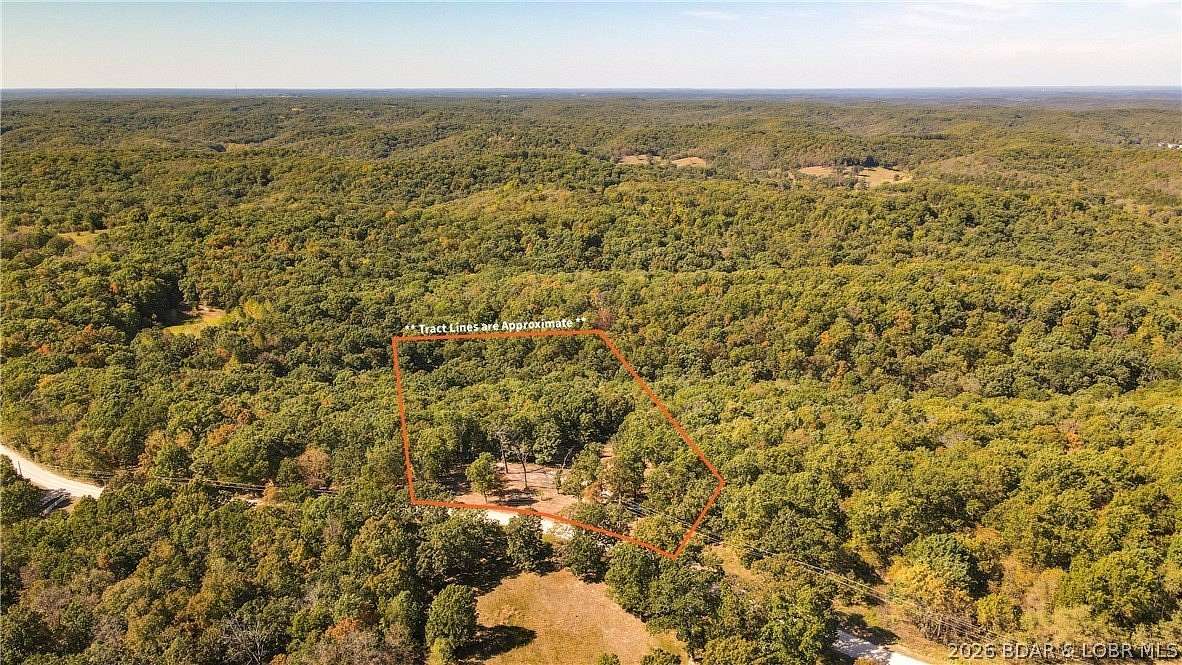 6 Acres of Residential Land for Sale in Camdenton, Missouri