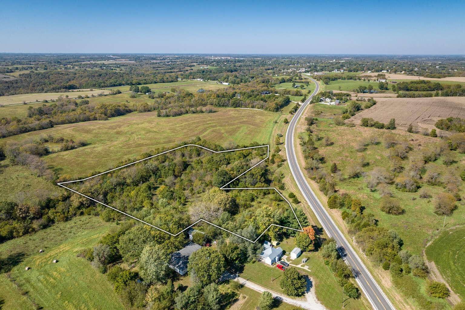 7.5 Acres of Residential Land for Sale in Gallatin, Missouri
