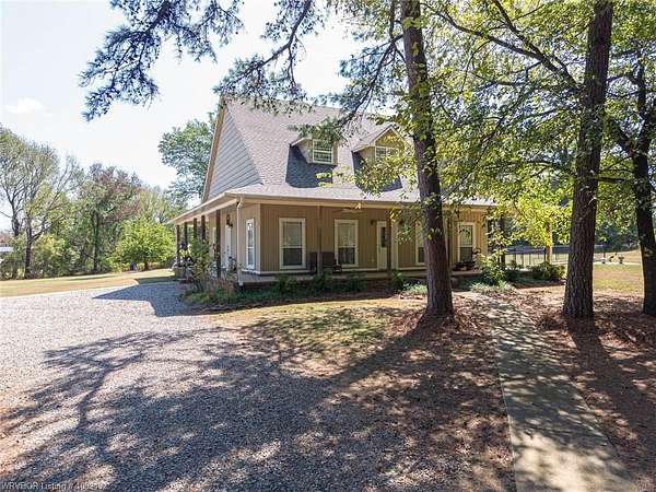 4.39 Acres of Land with Home for Sale in Alma, Arkansas