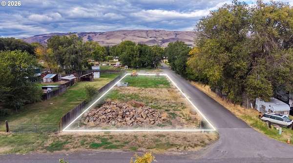 0.46 Acres of Residential Land for Sale in Dallesport, Washington