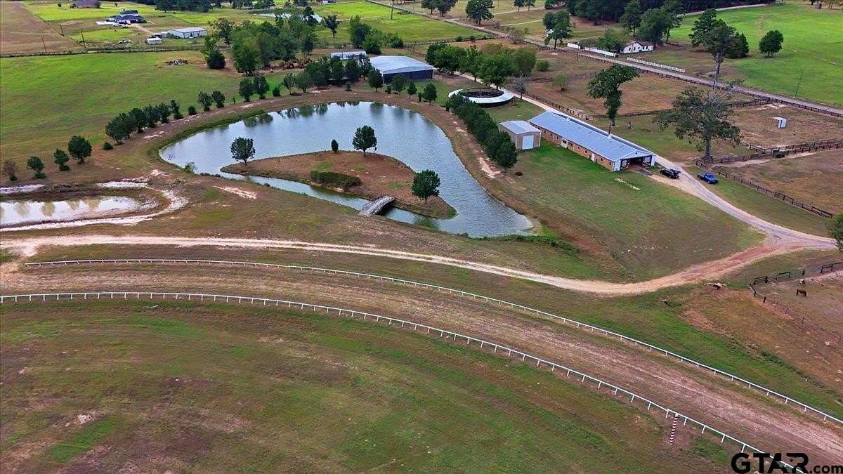 101 Acres of Improved Agricultural Land for Sale in Tyler, Texas