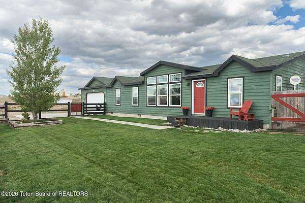 2.85 Acres of Land with Home for Sale in Pinedale, Wyoming