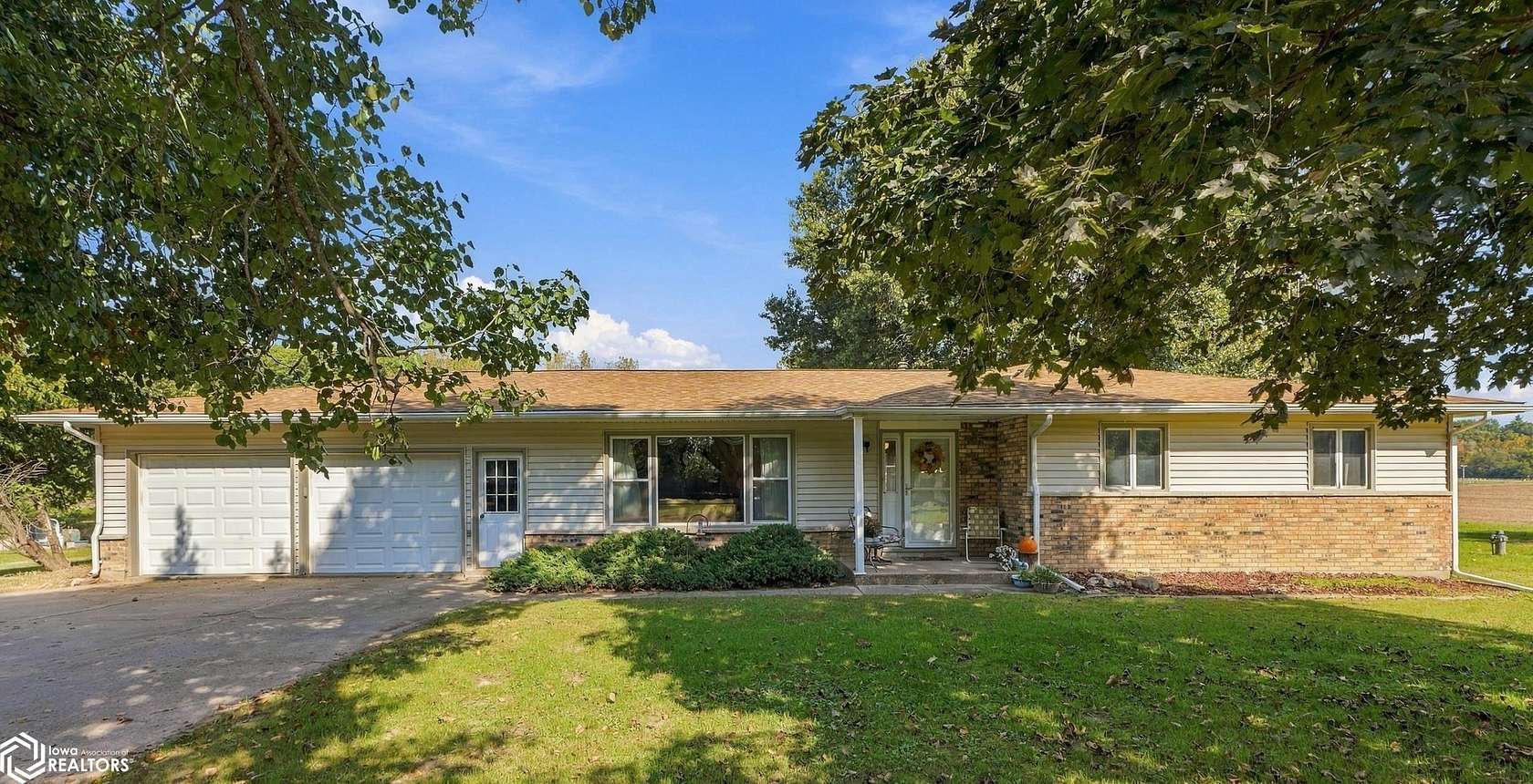 1.7 Acres of Land with Home for Sale in Burlington, Iowa