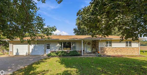 1.7 Acres of Land with Home for Sale in Burlington, Iowa