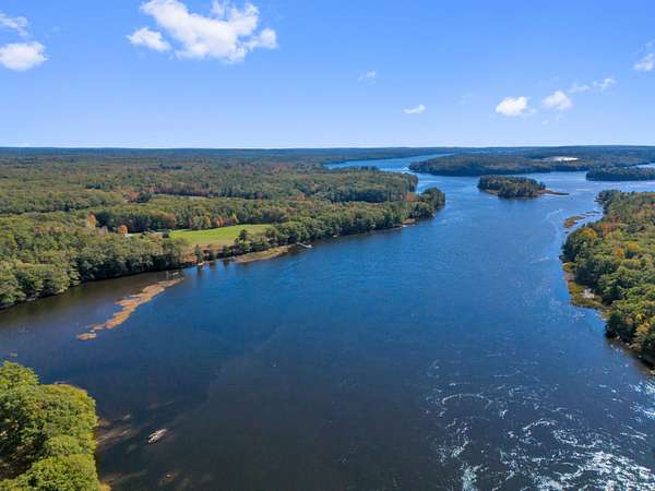 8 Acres of Residential Land for Sale in Woolwich, Maine
