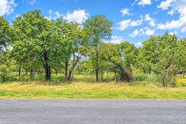 2.86 Acres of Residential Land for Sale in Adkins, Texas