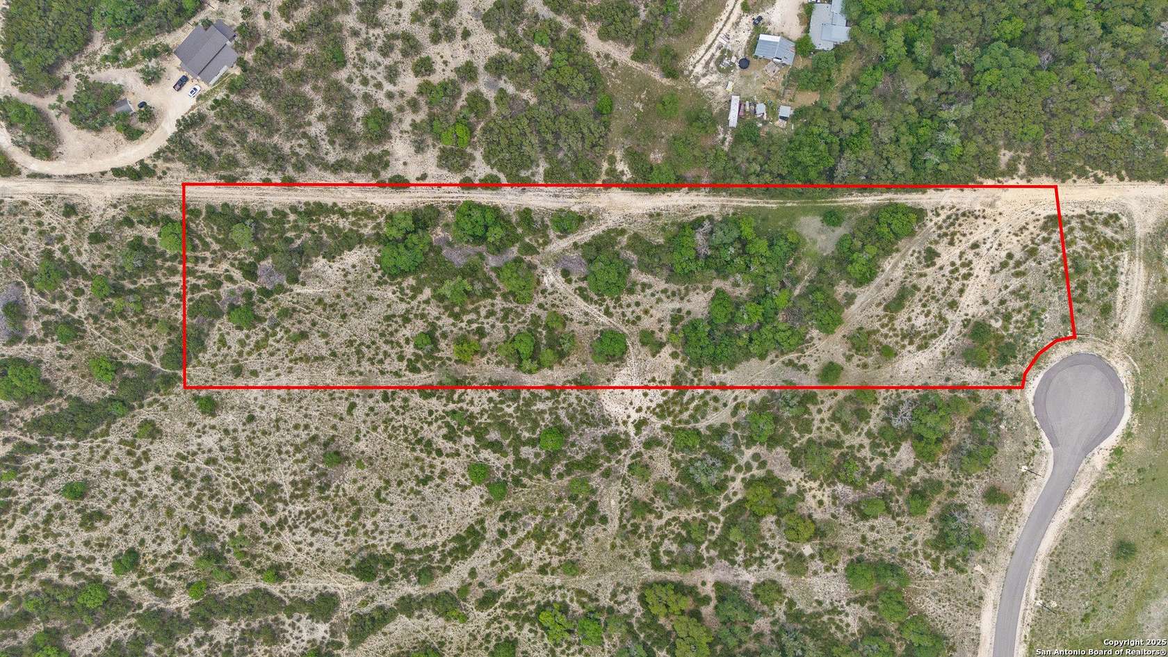 5 Acres of Residential Land for Sale in Pipe Creek, Texas