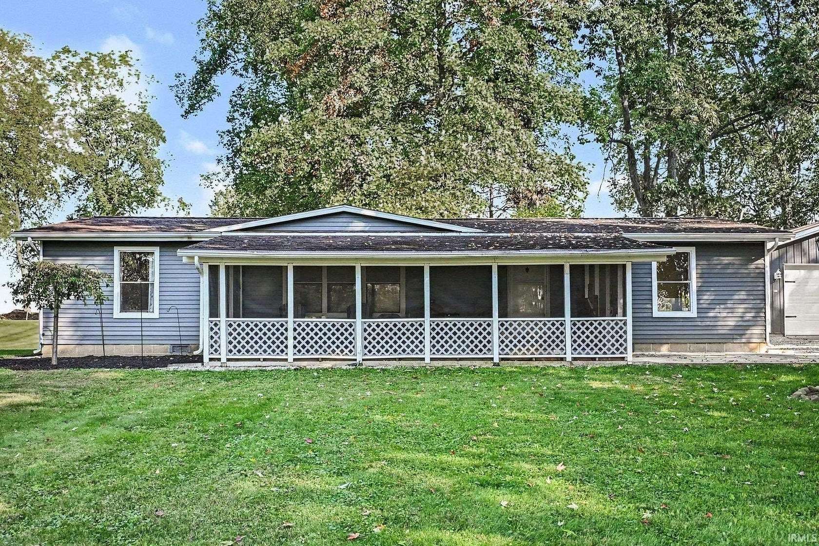 1.6 Acres of Land with Home for Sale in Syracuse, Indiana