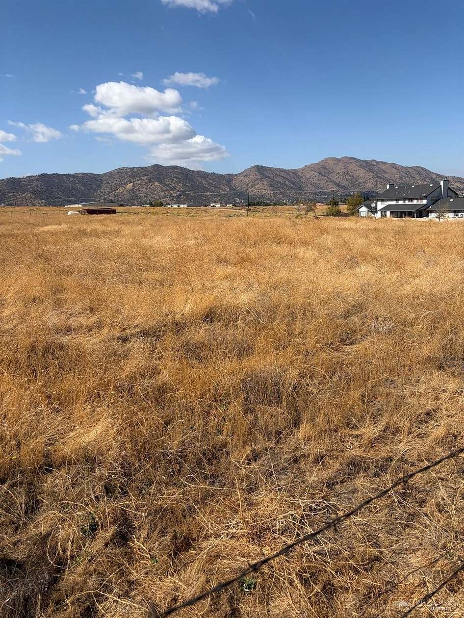 2.5 Acres of Land for Sale in Tehachapi, California
