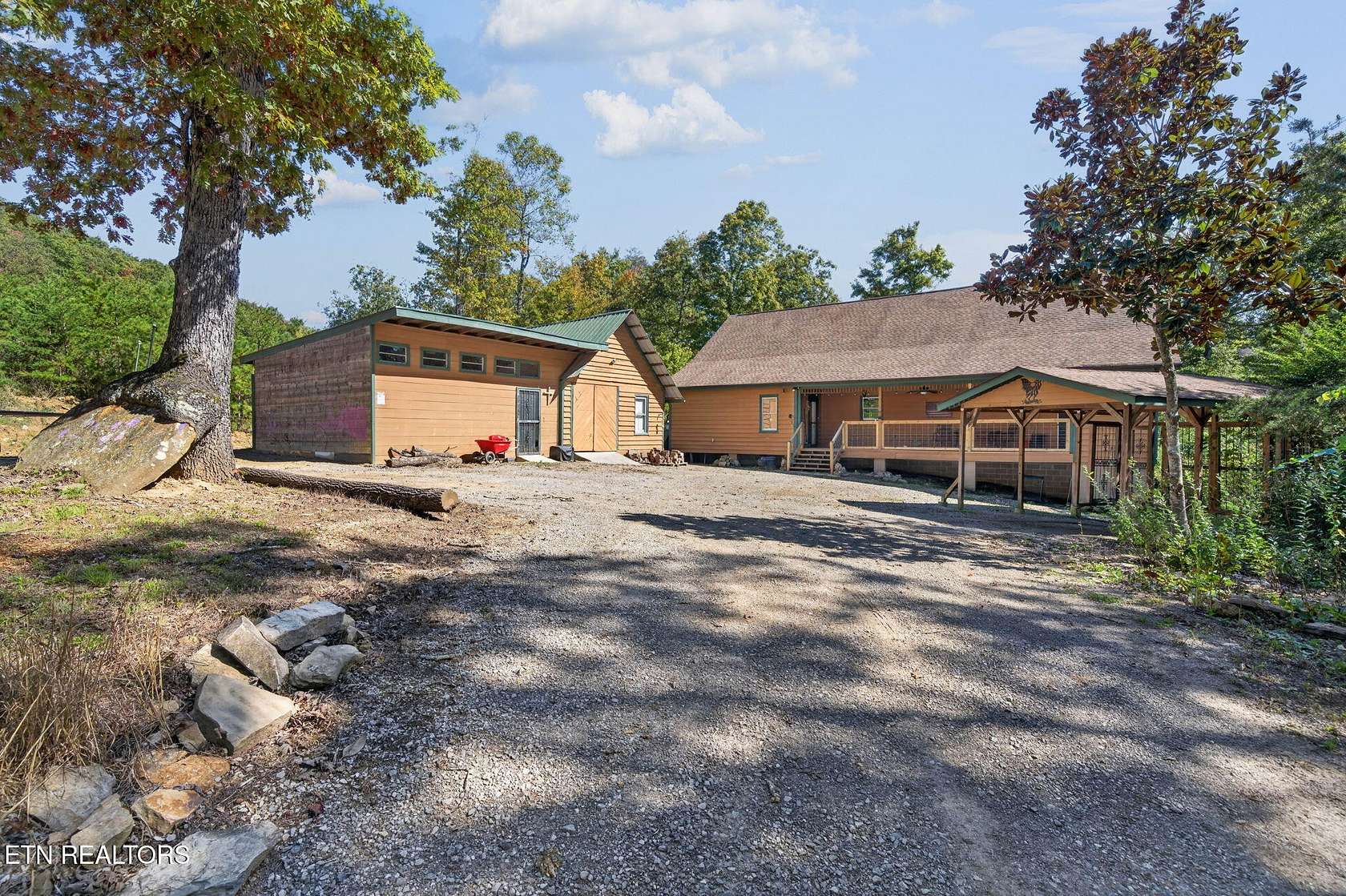 15 Acres of Land with Home for Sale in Monterey, Tennessee