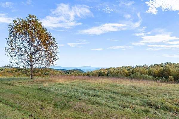 1.12 Acres of Residential Land for Sale in Hillsville, Virginia