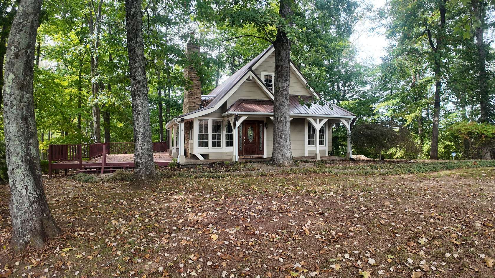 7.13 Acres of Land with Home for Auction in McMinnville, Tennessee