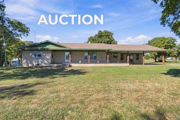 30 Acres of Agricultural Land with Home for Auction in Tahlequah, Oklahoma