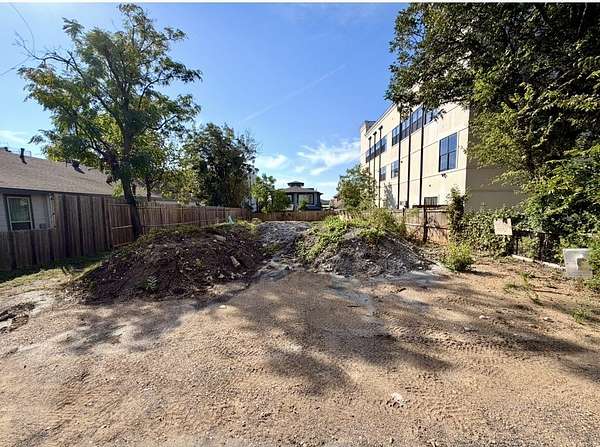 0.14 Acres of Residential Land for Sale in Dallas, Texas