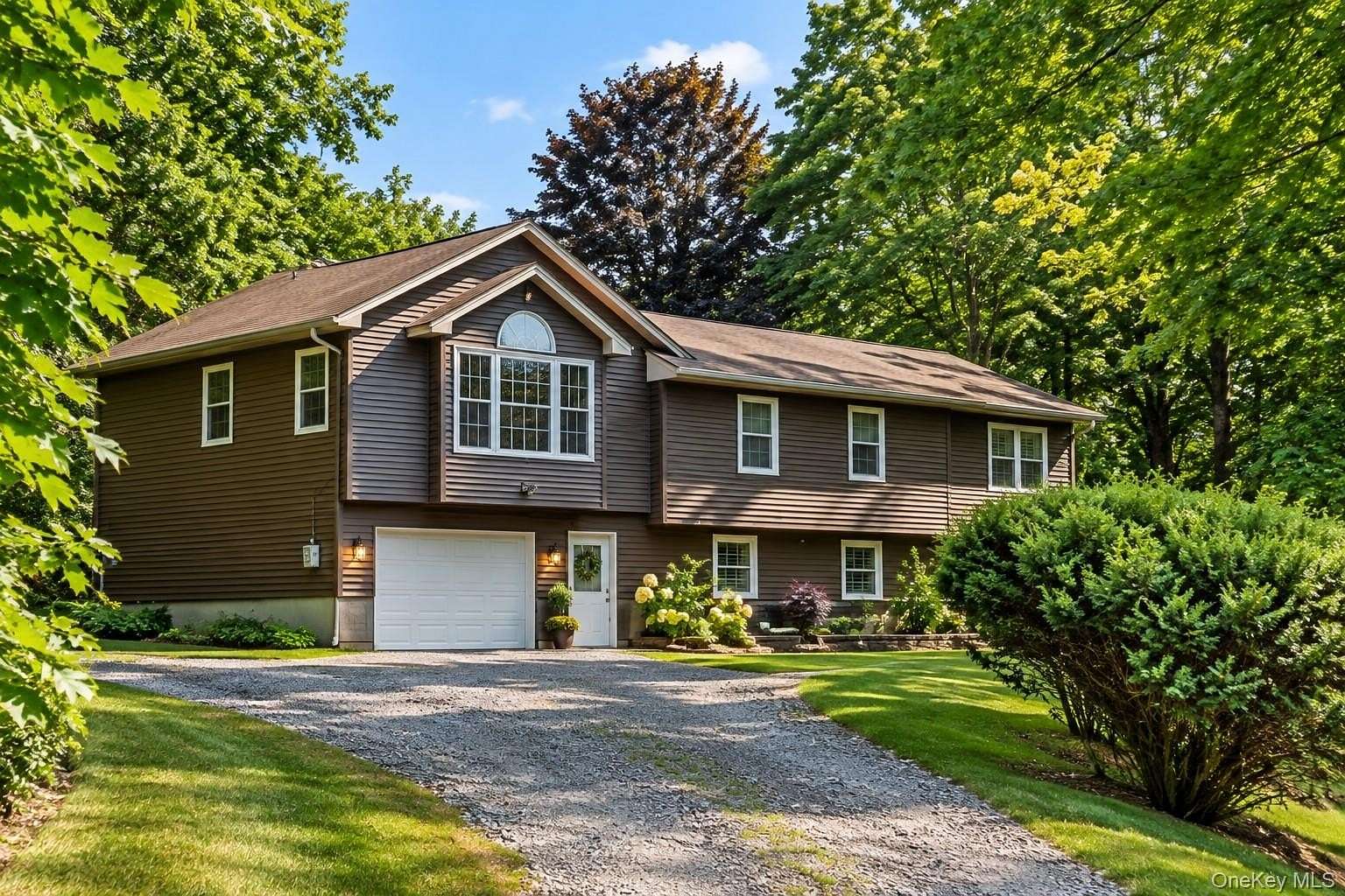 3.2 Acres of Land with Home for Sale in Staatsburg, New York