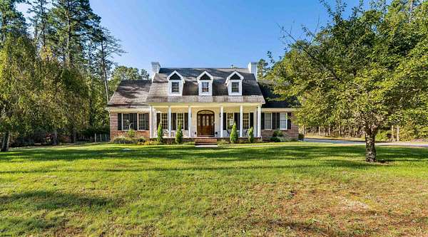 4.5 Acres of Land with Home for Sale in Egg Harbor City, New Jersey