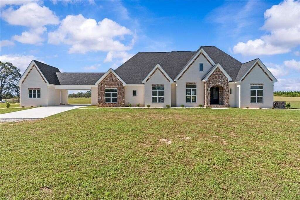 7 Acres of Land with Home for Sale in Headland, Alabama