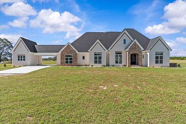 7 Acres of Land with Home for Sale in Headland, Alabama